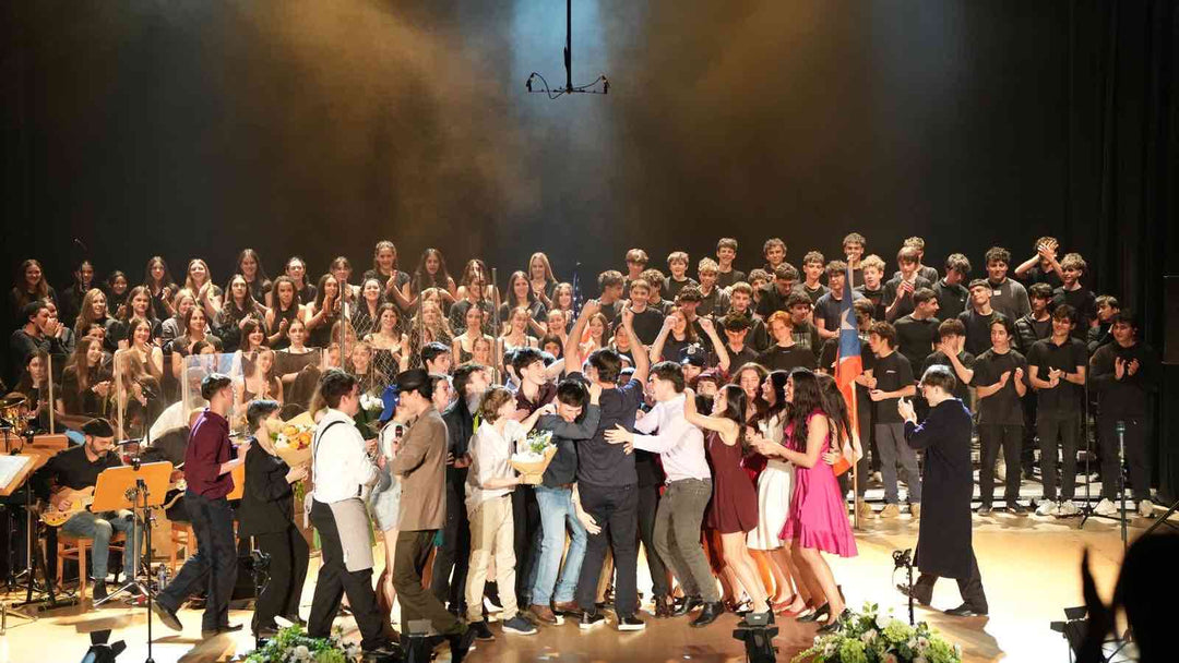 El musical "West Side Story" representado por la 12ª clase