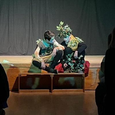 “El sueño de una noche de verano”, EL TEATRO DE LA OCTAVA CLASE